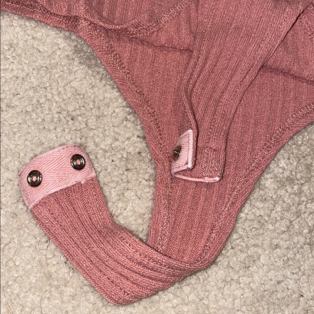 TURTLE neck long sleeve bodysuit - Picture 3 of 3